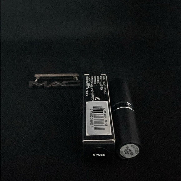 MAC “X-Pose” Vintage 90’s Lipstick - Very Rare - New in Box - Collectible 🖤 - Picture 2 of 6